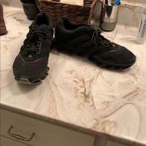 Men’s addias